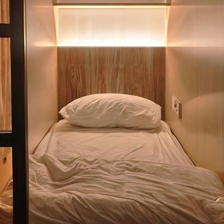 Westay Hostel Dubai Luaran gambar
