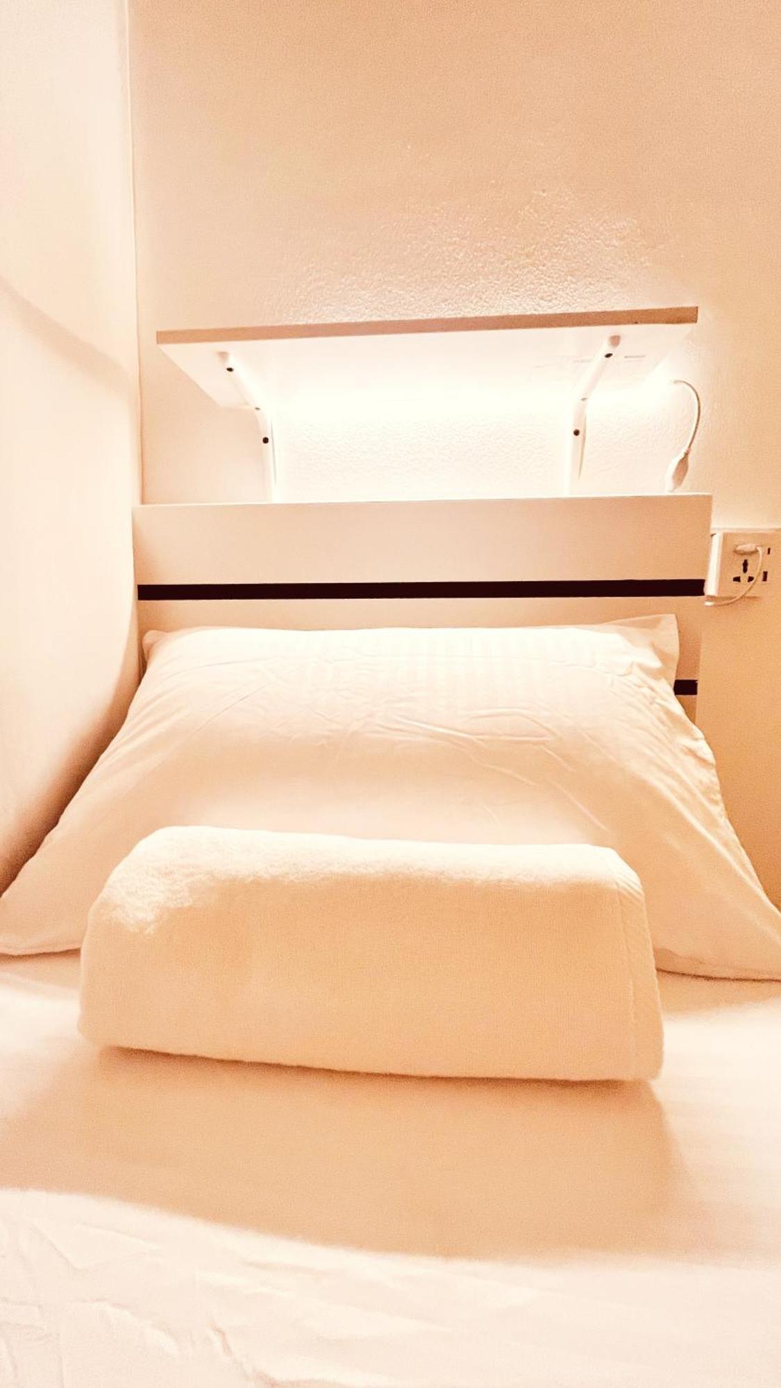 Westay Hostel Dubai Luaran gambar
